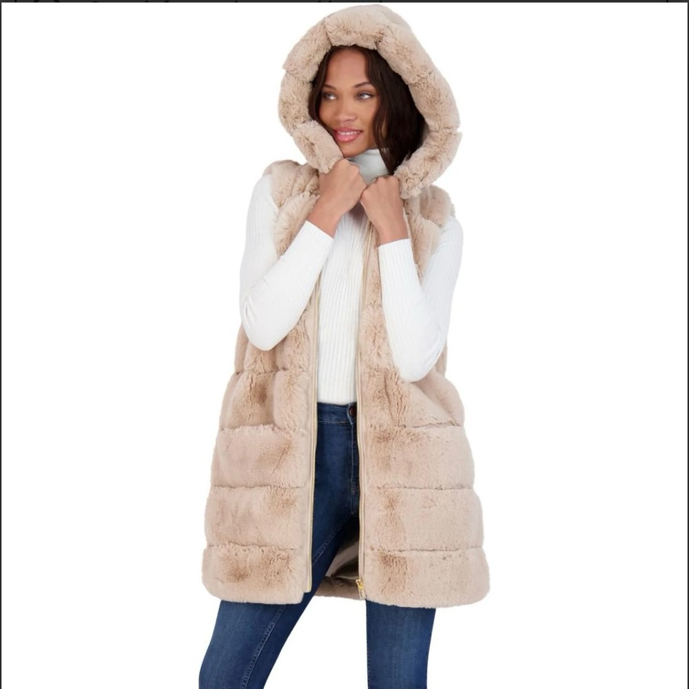 Via Spiga grooved faux fur hooded beige vest - nwt - size large